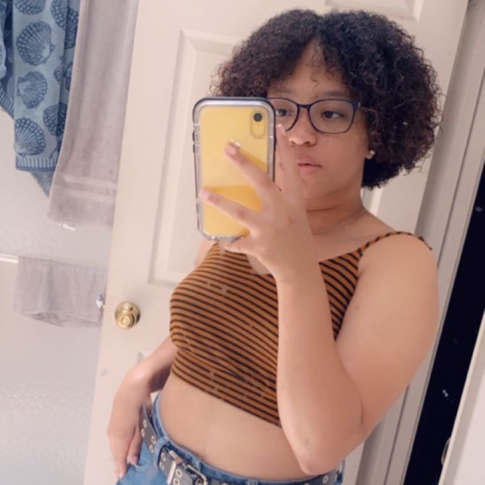 Meet your Posher, Briana